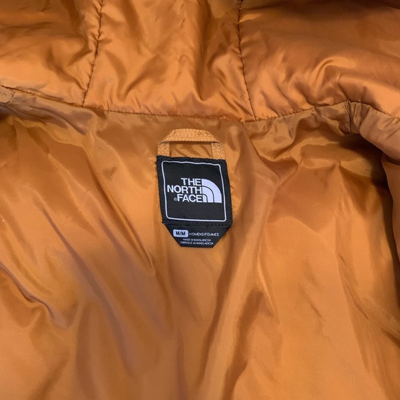 The North Face Down Puffer Jacket - Picture 5 of 9